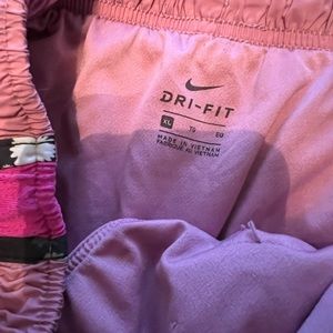 XL pink nike shorts